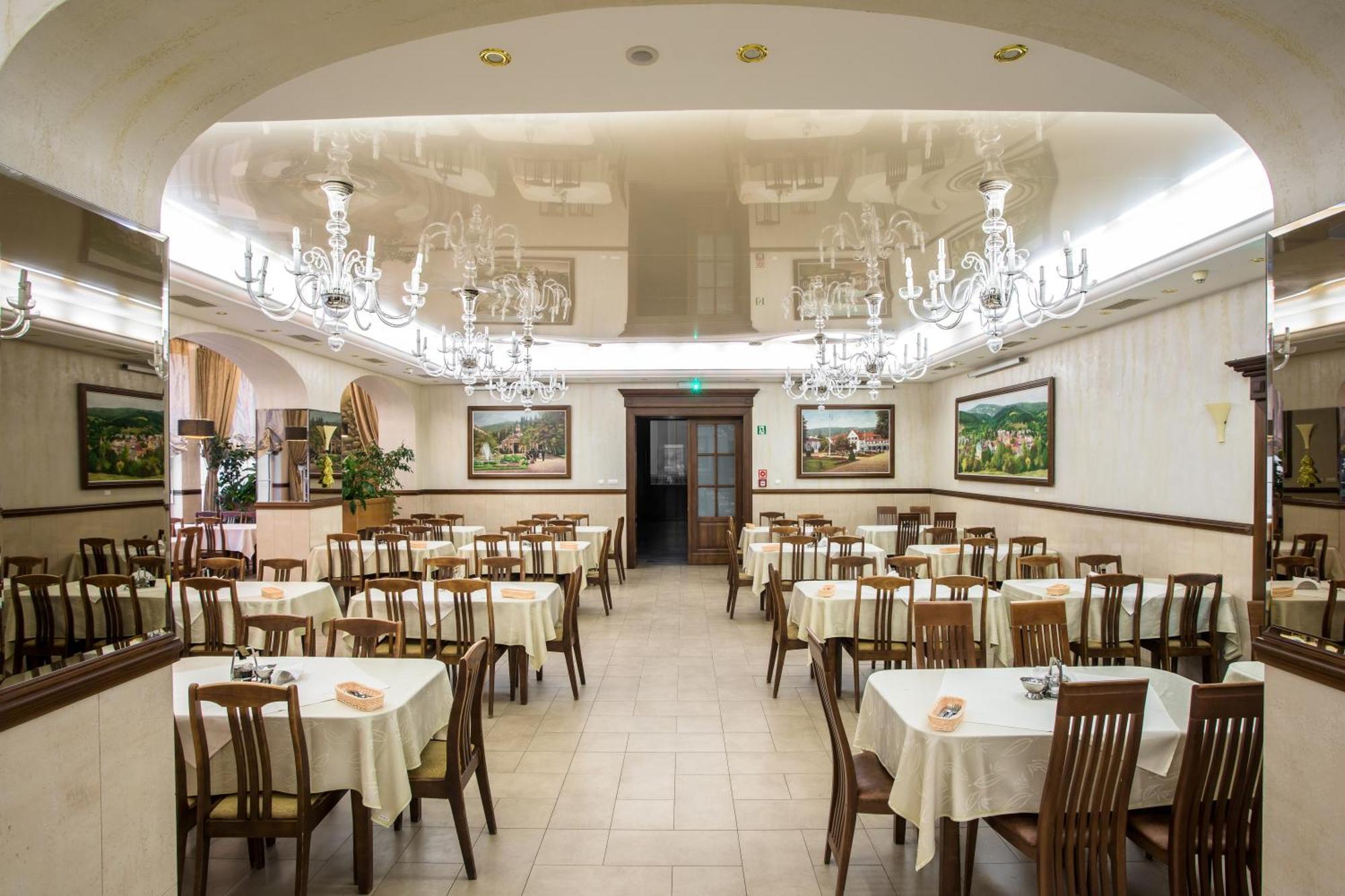 Hotel Jan Kazimierz à Duszniki Zdrój Extérieur photo